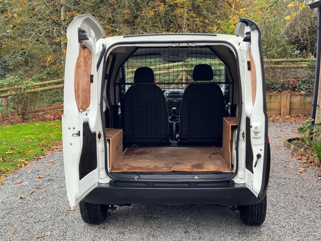 PEUGEOT BIPPER 1.4 HDi 8v S Class II FWD L1 H1 3dr 2011