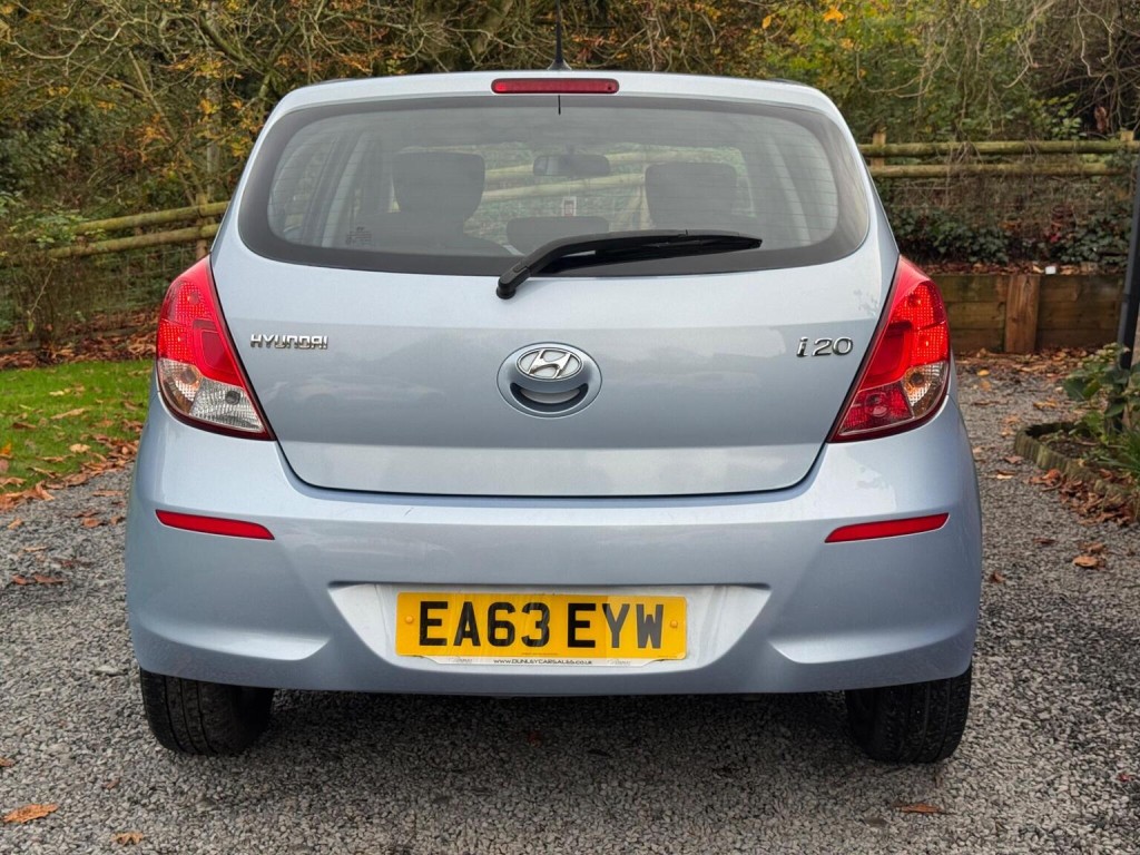 HYUNDAI I20 1.2 Active Euro 5 5dr 2013