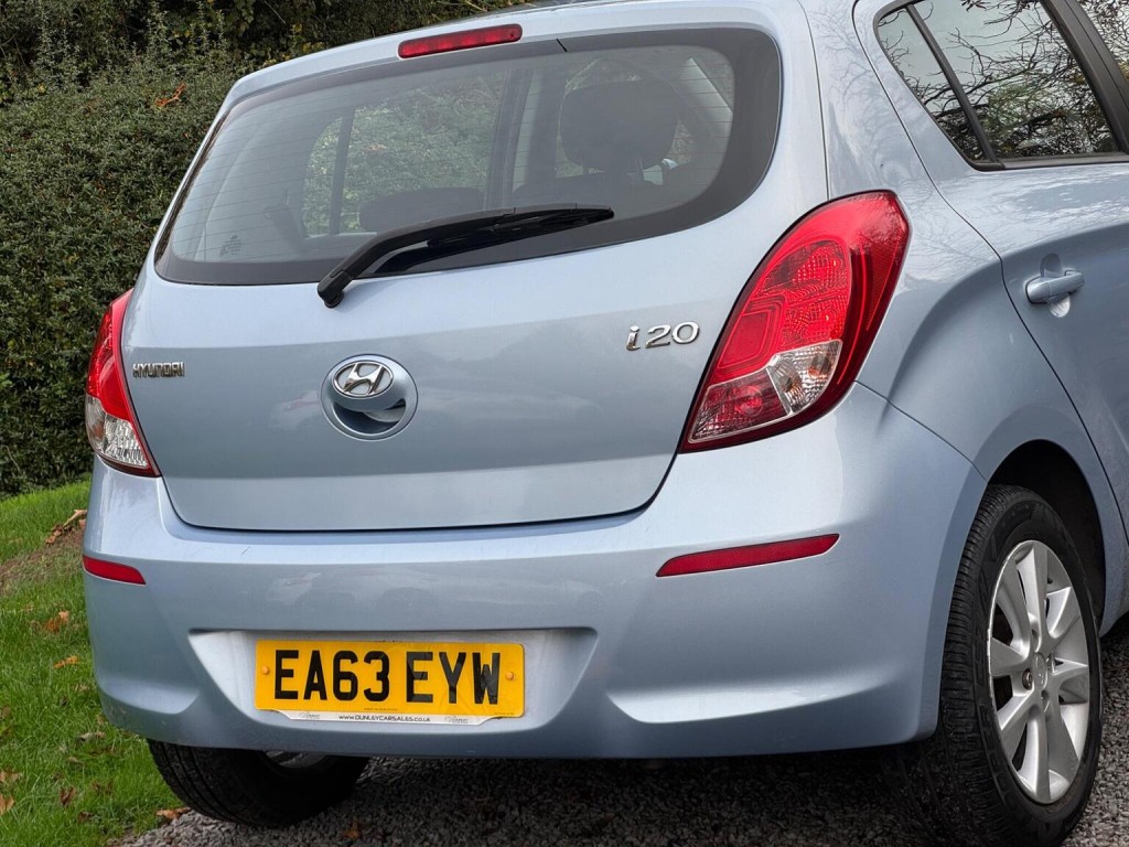 HYUNDAI I20 1.2 Active Euro 5 5dr 2013