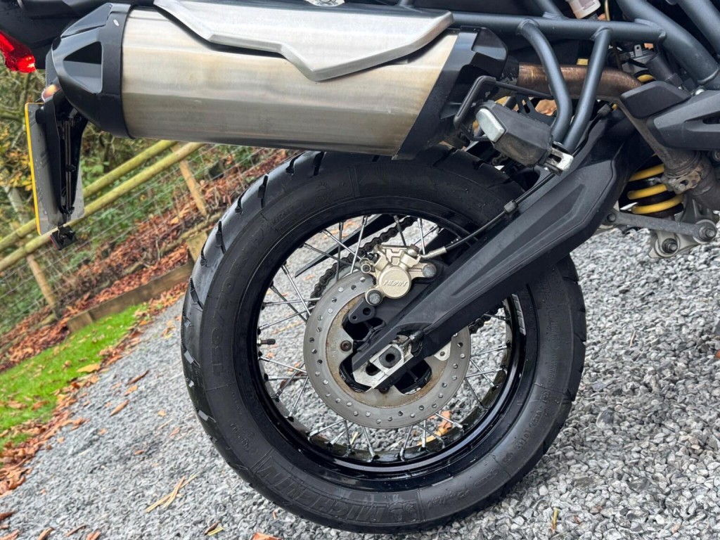 TRIUMPH TIGER 800 800 XC 2013