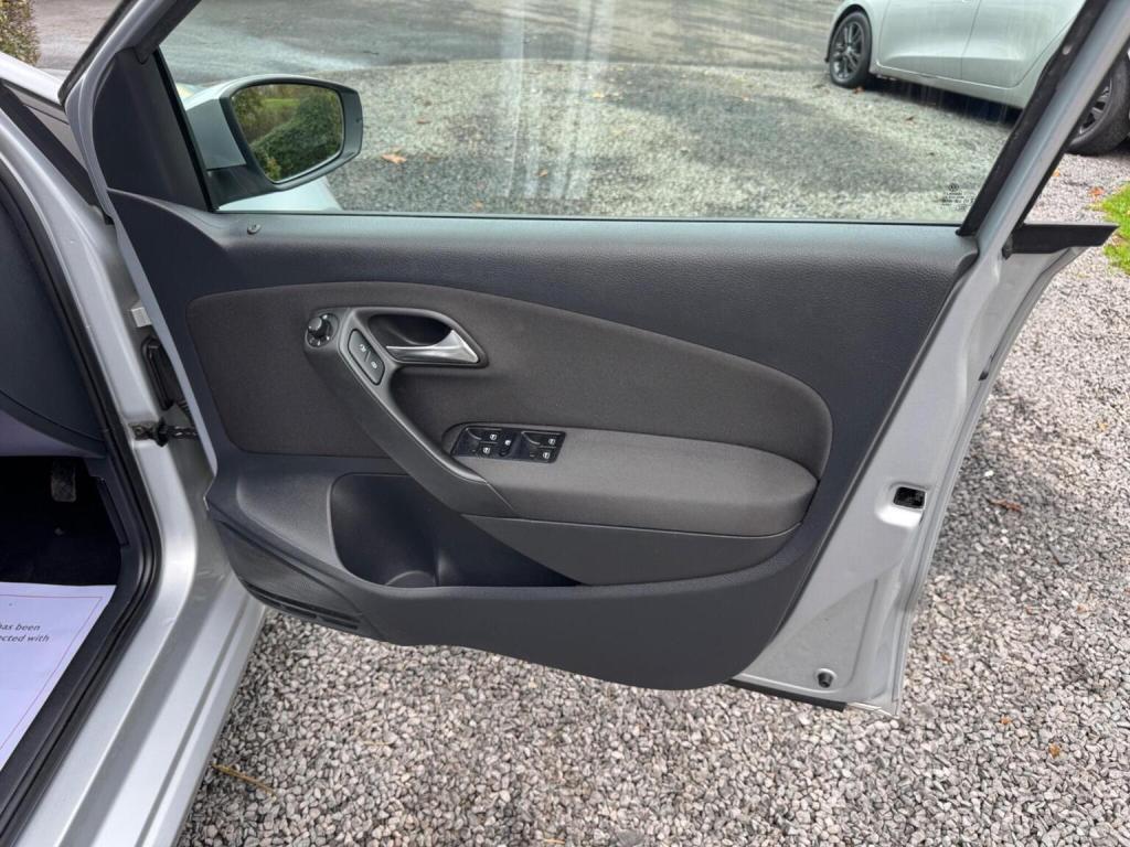 VOLKSWAGEN POLO 1.2 Match Euro 5 5dr 2012