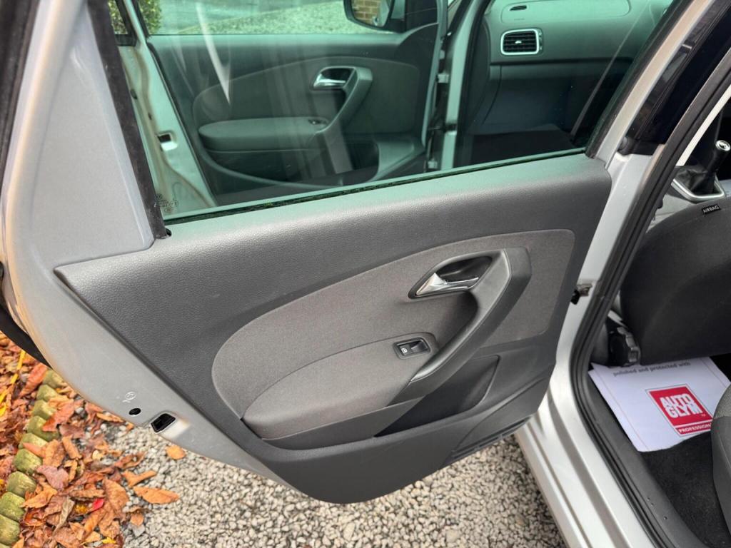 VOLKSWAGEN POLO 1.2 Match Euro 5 5dr 2012