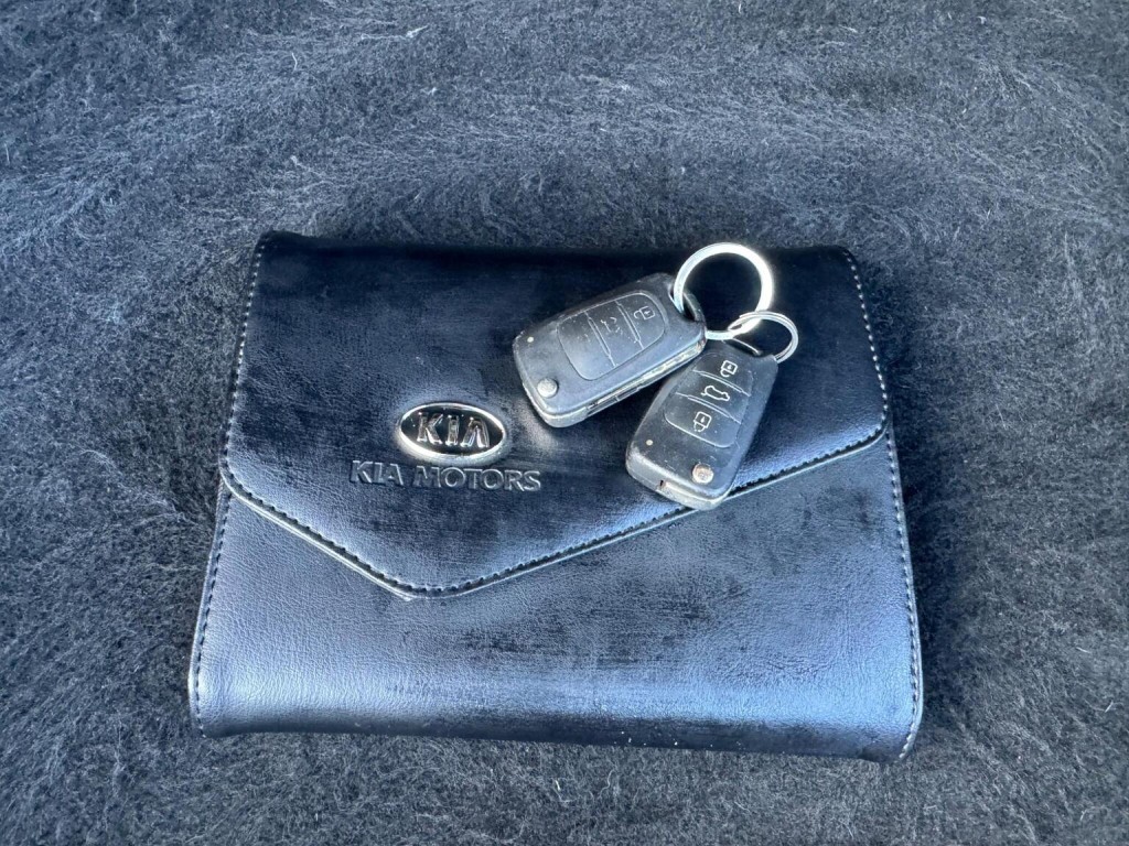 KIA CEED 1.6 CRDi EcoDynamics 2 Euro 5 (s/s) 5dr 2012