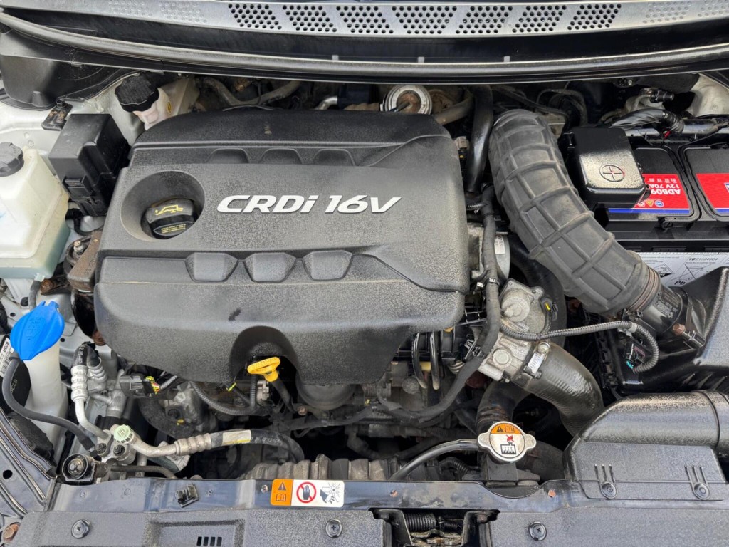 KIA CEED 1.6 CRDi EcoDynamics 2 Euro 5 (s/s) 5dr 2012