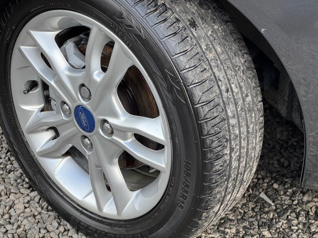 FORD FIESTA 1.25 Zetec Euro 6 5dr 2017