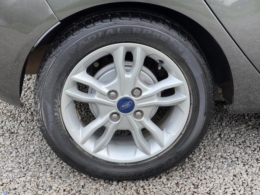FORD FIESTA 1.25 Zetec Euro 6 5dr 2017