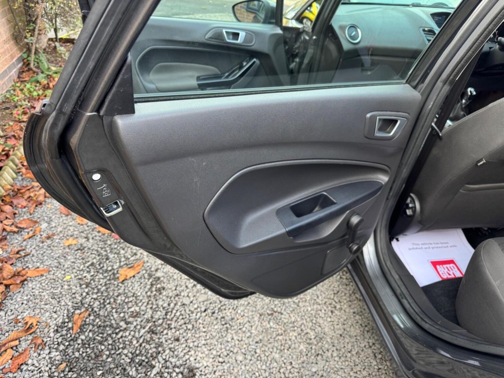 FORD FIESTA 1.25 Zetec Euro 6 5dr 2017