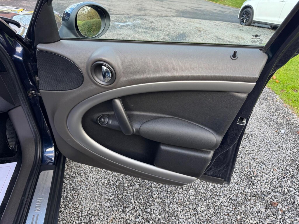 MINI COUNTRYMAN 1.6 Cooper D ALL4 Euro 5 (s/s) 5dr 2012