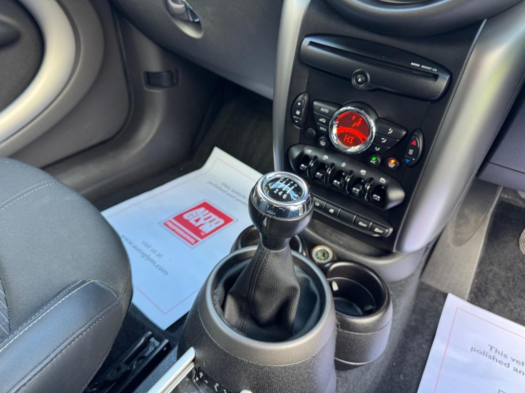 MINI COUNTRYMAN 1.6 Cooper D ALL4 Euro 5 (s/s) 5dr 2012