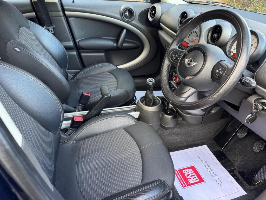 MINI COUNTRYMAN 1.6 Cooper D ALL4 Euro 5 (s/s) 5dr 2012
