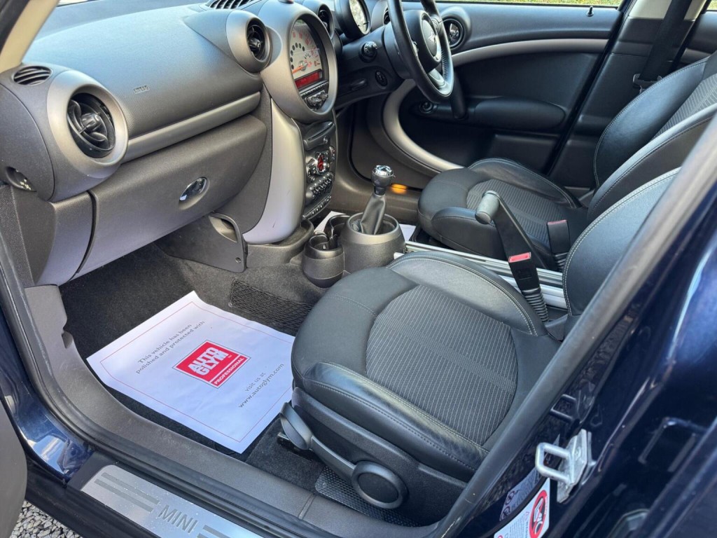 MINI COUNTRYMAN 1.6 Cooper D ALL4 Euro 5 (s/s) 5dr 2012