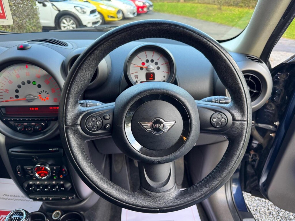MINI COUNTRYMAN 1.6 Cooper D ALL4 Euro 5 (s/s) 5dr 2012