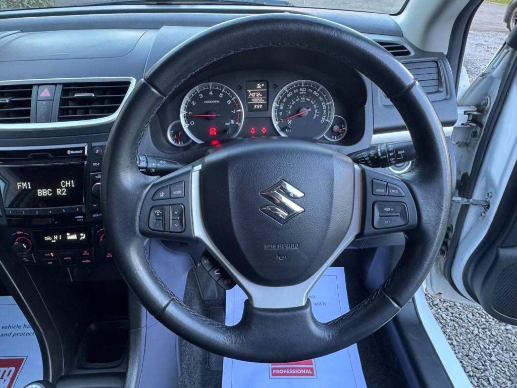 SUZUKI SWIFT 1.2 SZ4 ALLGRIP Euro 5 5dr 2013