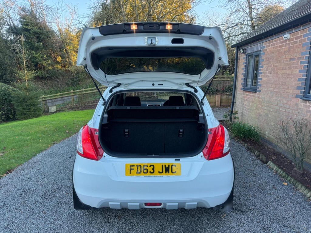 SUZUKI SWIFT 1.2 SZ4 ALLGRIP Euro 5 5dr 2013