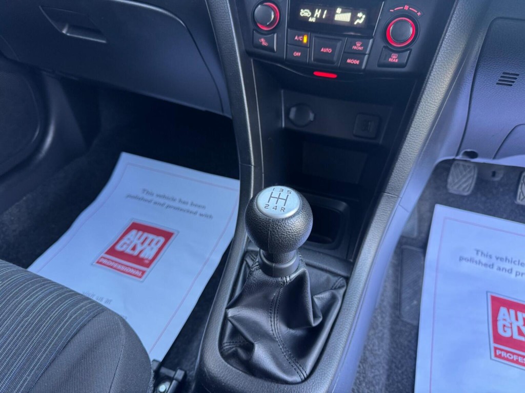 SUZUKI SWIFT 1.2 SZ4 ALLGRIP Euro 5 5dr 2013