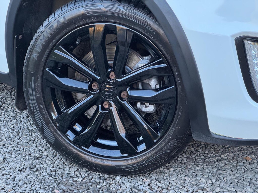 SUZUKI SWIFT 1.2 SZ4 ALLGRIP Euro 5 5dr 2013