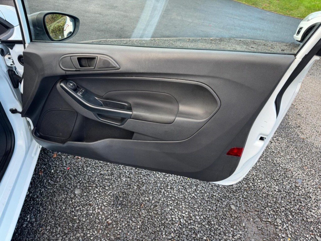 FORD FIESTA VAN 1.5 TDCi Panel Van 3dr 2014