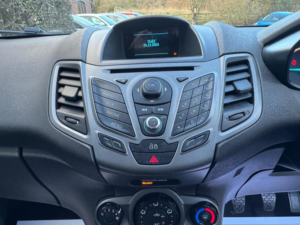 FORD FIESTA VAN 1.5 TDCi Panel Van 3dr 2014