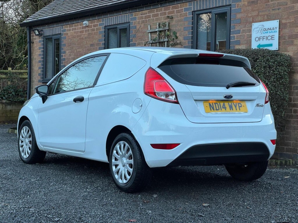 FORD FIESTA VAN 1.5 TDCi Panel Van 3dr 2014