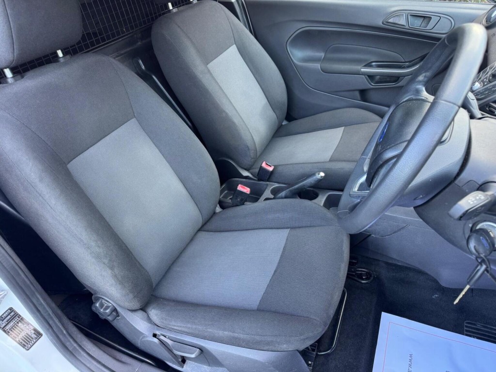 FORD FIESTA VAN 1.5 TDCi Panel Van 3dr 2014