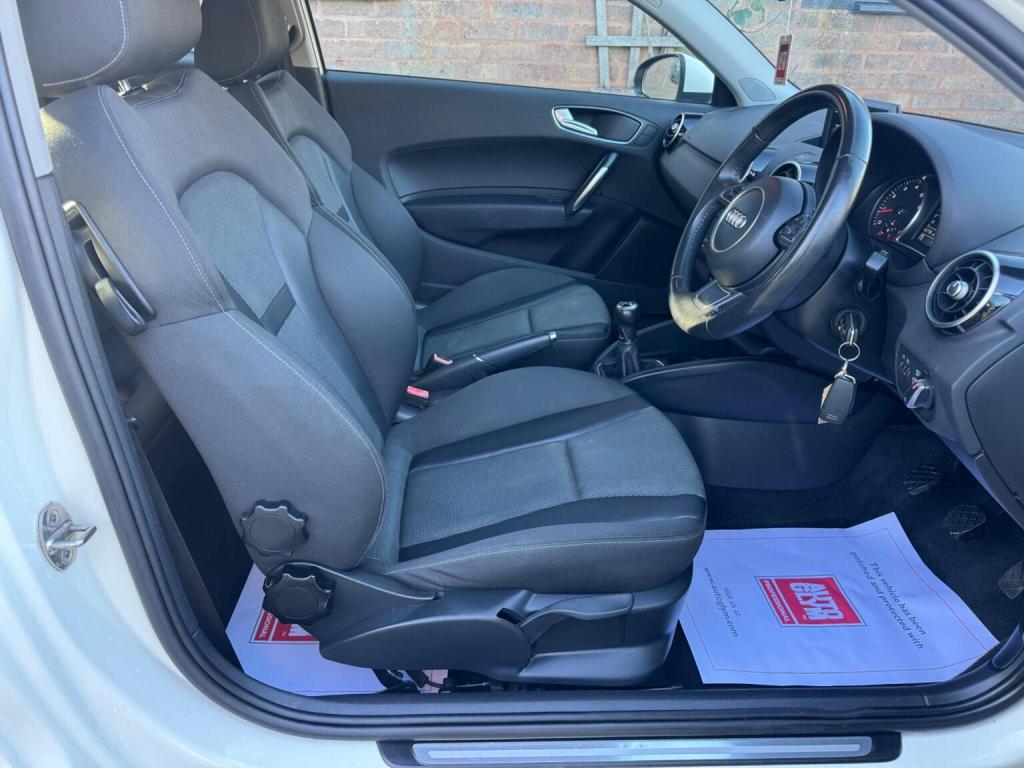 AUDI A1 1.2 TFSI Sport Euro 5 (s/s) 3dr 2014