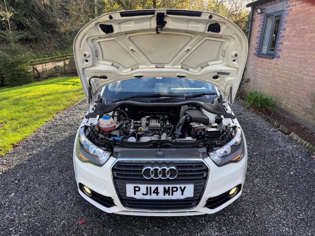 AUDI A1 1.2 TFSI Sport Euro 5 (s/s) 3dr 2014