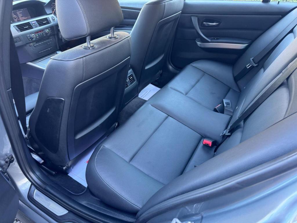 BMW 3 SERIES 2.0 320i M Sport Euro 5 (s/s) 4dr 2011