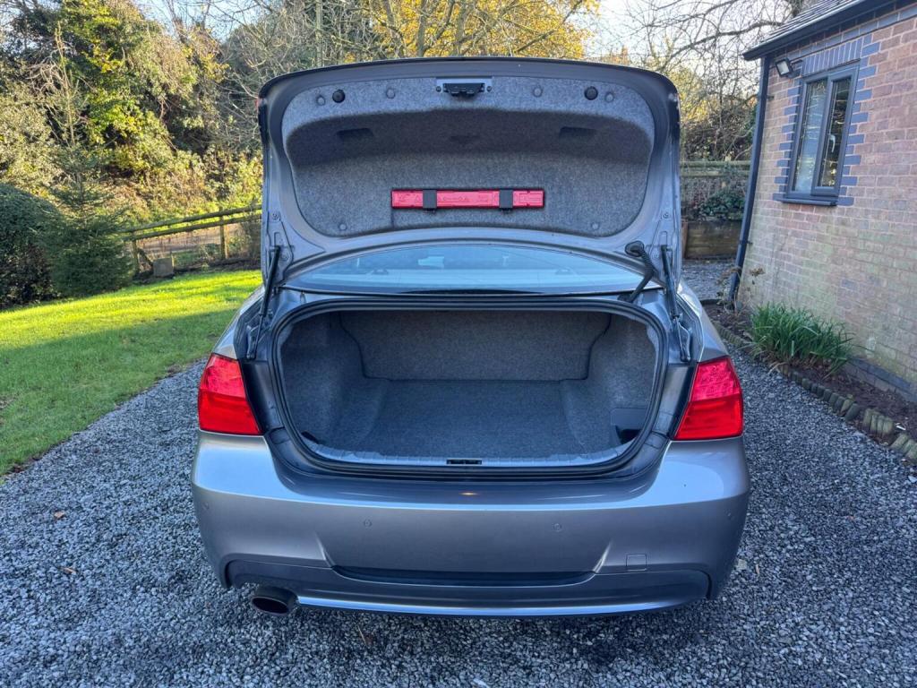 BMW 3 SERIES 2.0 320i M Sport Euro 5 (s/s) 4dr 2011