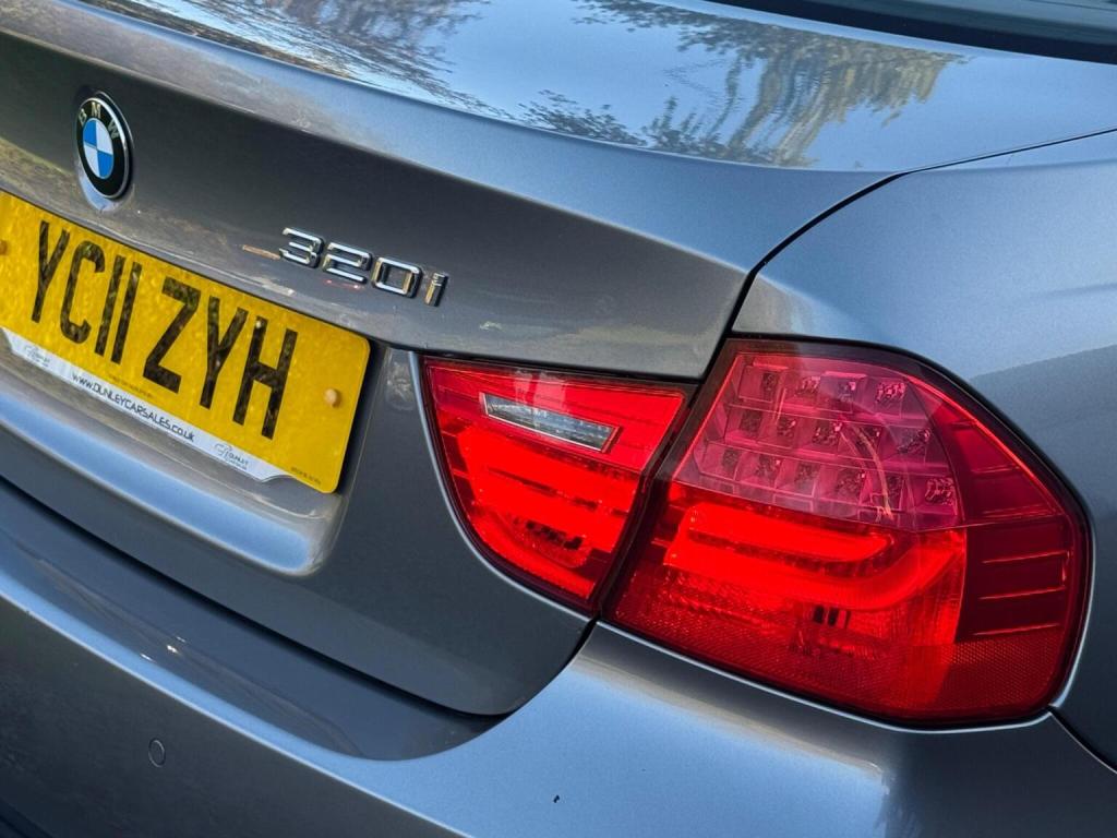 BMW 3 SERIES 2.0 320i M Sport Euro 5 (s/s) 4dr 2011