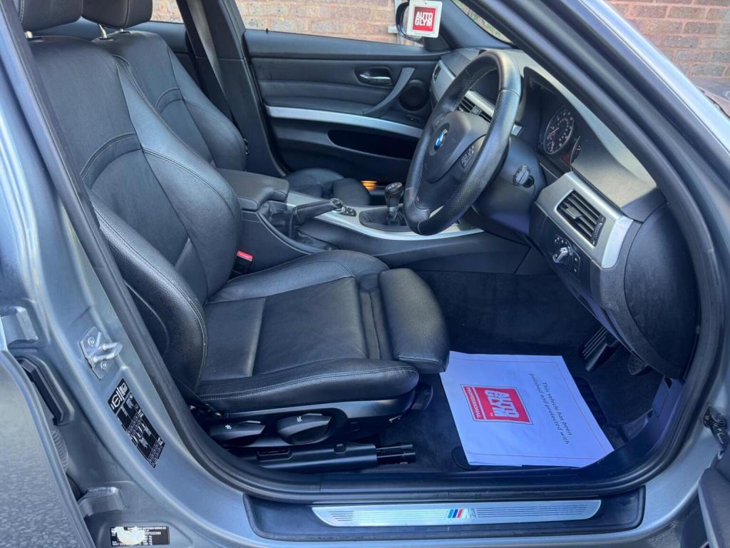 BMW 3 SERIES 2.0 320i M Sport Euro 5 (s/s) 4dr 2011