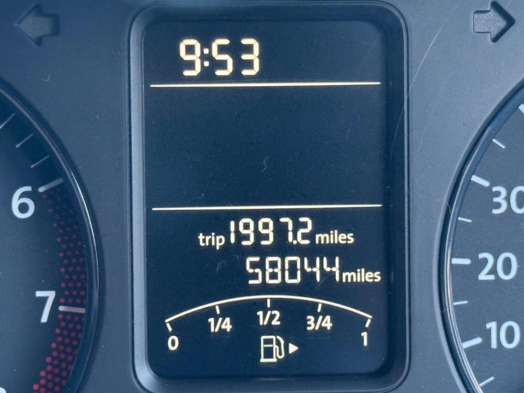 VOLKSWAGEN POLO 1.2 S Euro 5 5dr (A/C) 2011