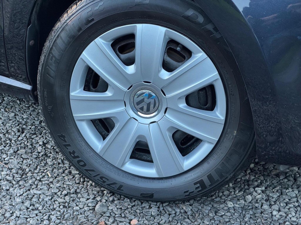 VOLKSWAGEN POLO 1.2 S Euro 5 5dr (A/C) 2011