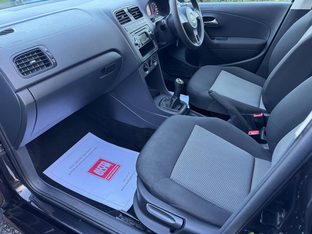 VOLKSWAGEN POLO 1.2 S Euro 5 5dr (A/C) 2011