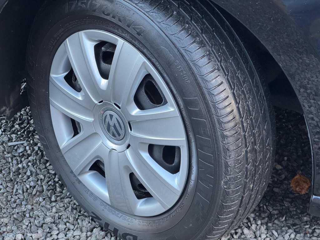 VOLKSWAGEN POLO 1.2 S Euro 5 5dr (A/C) 2011