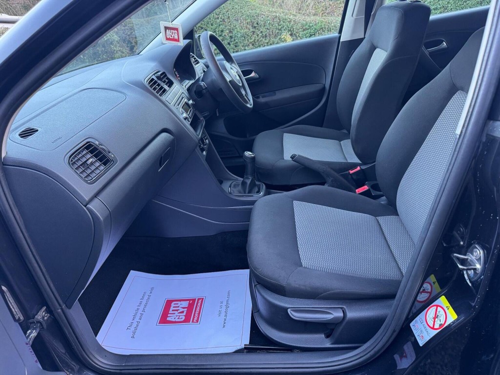 VOLKSWAGEN POLO 1.2 S Euro 5 5dr (A/C) 2011