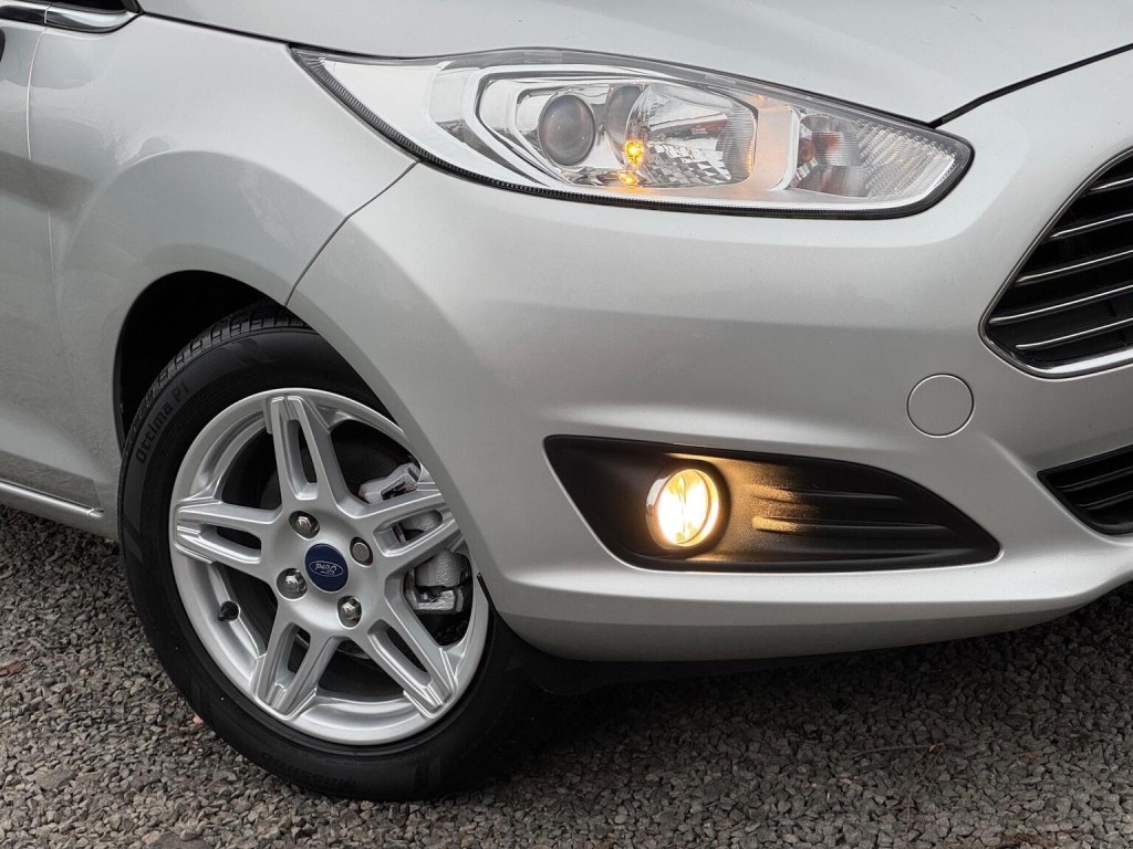 FORD FIESTA 1.0T EcoBoost Zetec Euro 5 (s/s) 5dr 2014