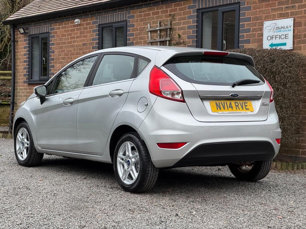 FORD FIESTA 1.0T EcoBoost Zetec Euro 5 (s/s) 5dr 2014