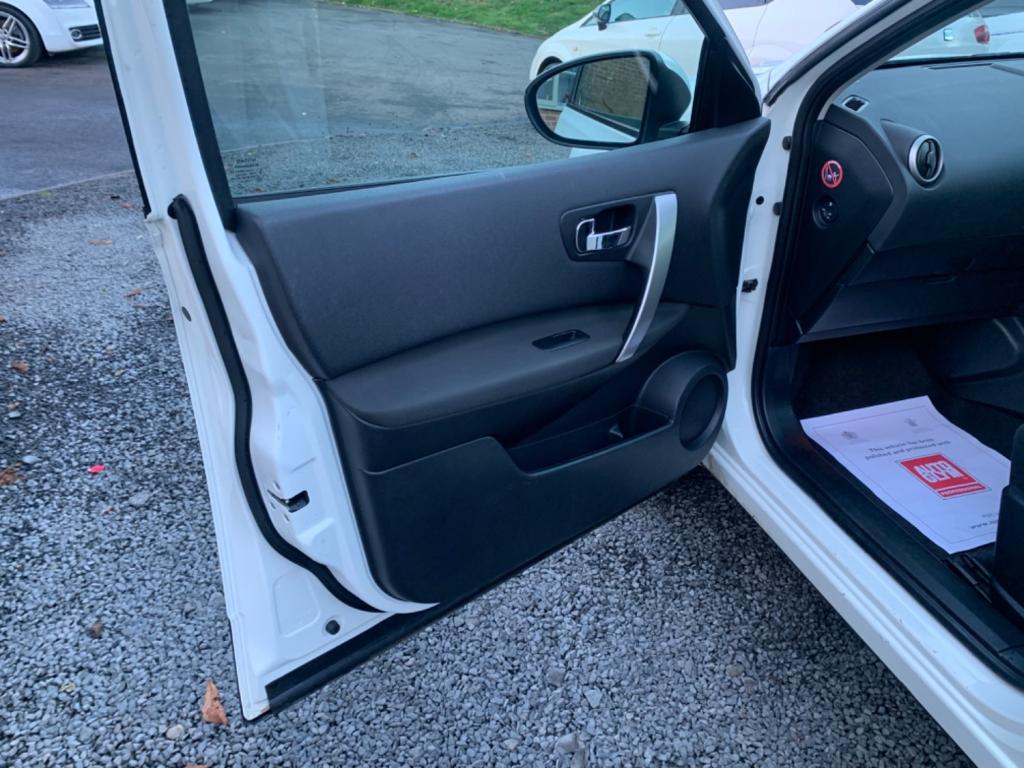 NISSAN QASHQAI N-TEC PLUS 2013