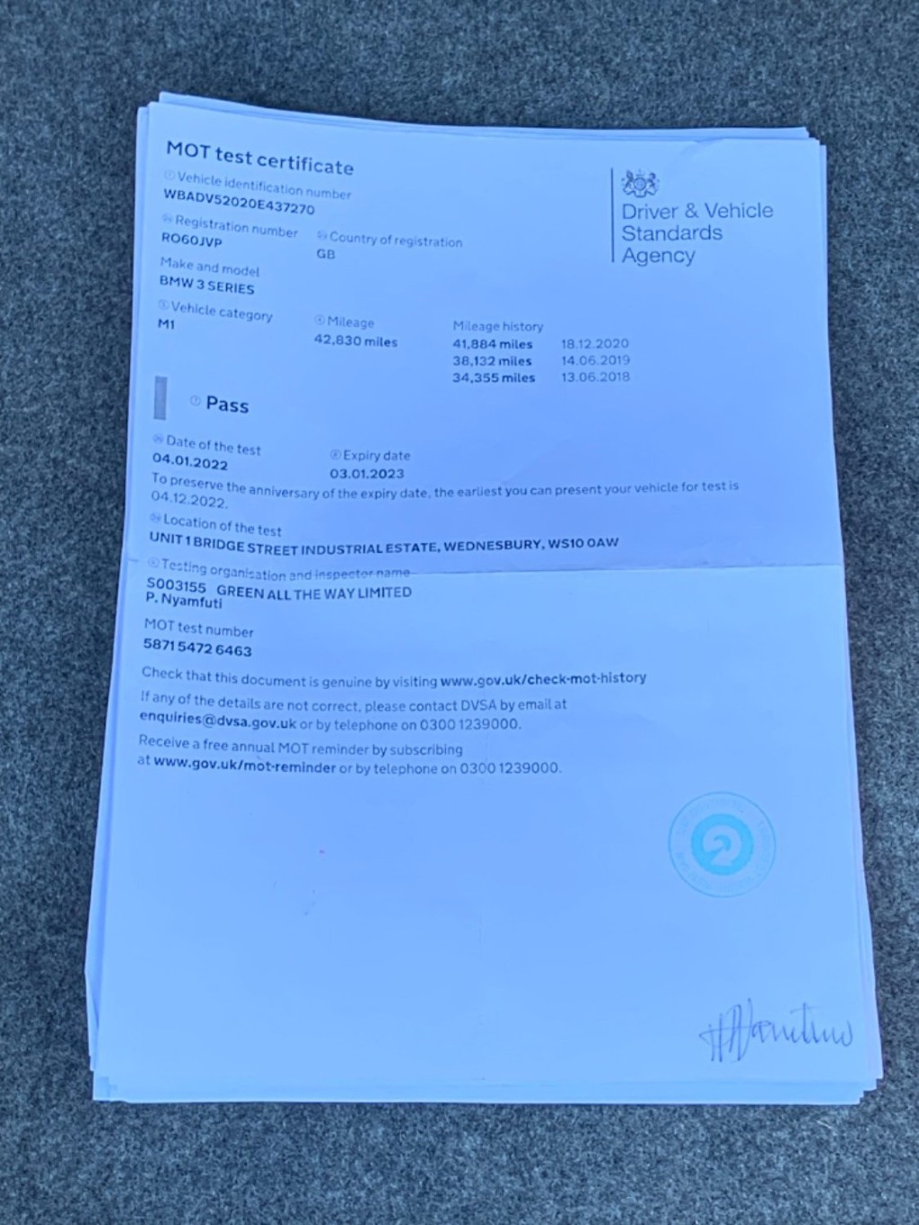 BMW 3 SERIES 320I SE 2010