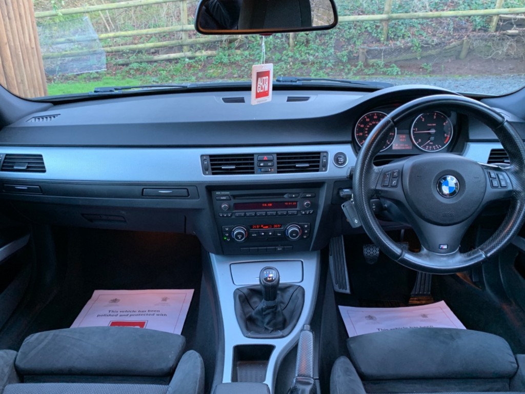 BMW 3 SERIES 318D M SPORT 2010