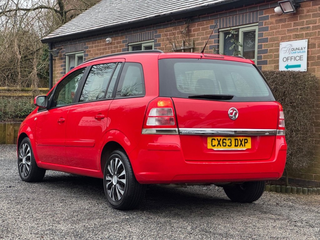 VAUXHALL ZAFIRA 1.6 16V Exclusiv Euro 5 5dr 2013
