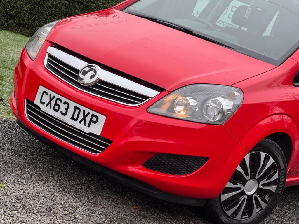 VAUXHALL ZAFIRA 1.6 16V Exclusiv Euro 5 5dr 2013