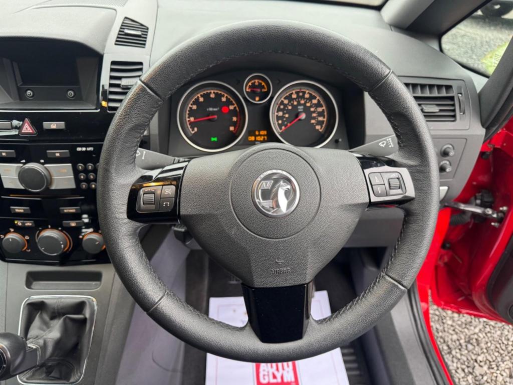 VAUXHALL ZAFIRA 1.6 16V Exclusiv Euro 5 5dr 2013