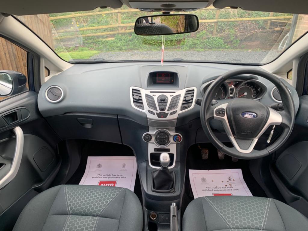 FORD FIESTA 16V ZETEC 2011