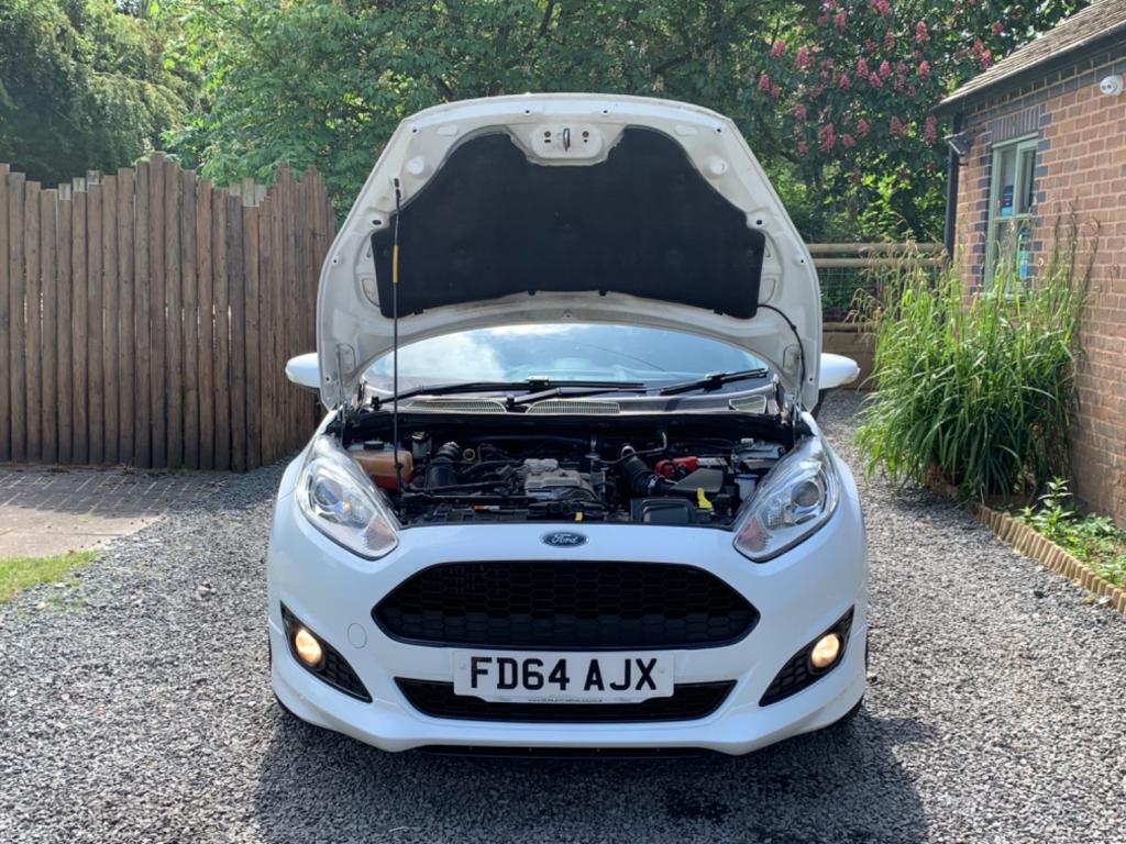 FORD FIESTA 1.0 T EcoBoost Zetec S 2014