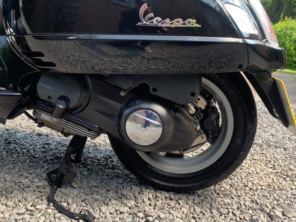 PIAGGIO Vespa GT 125 2004