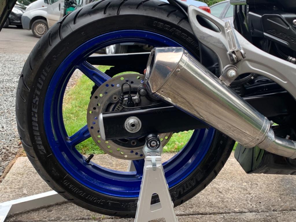 SUZUKI Gladius 650 650 SVF 2014