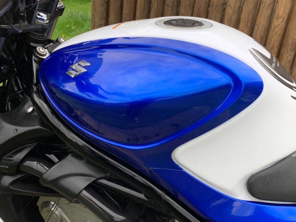 SUZUKI Gladius 650 650 SVF 2014