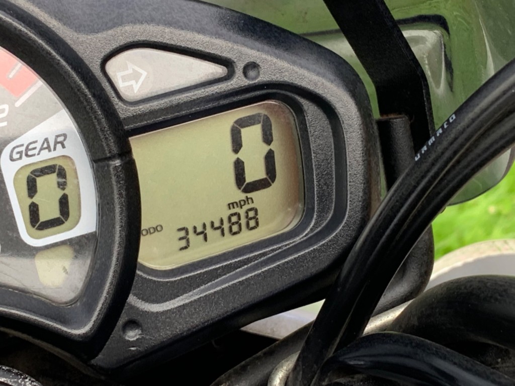 SUZUKI Gladius 650 650 SVF 2014