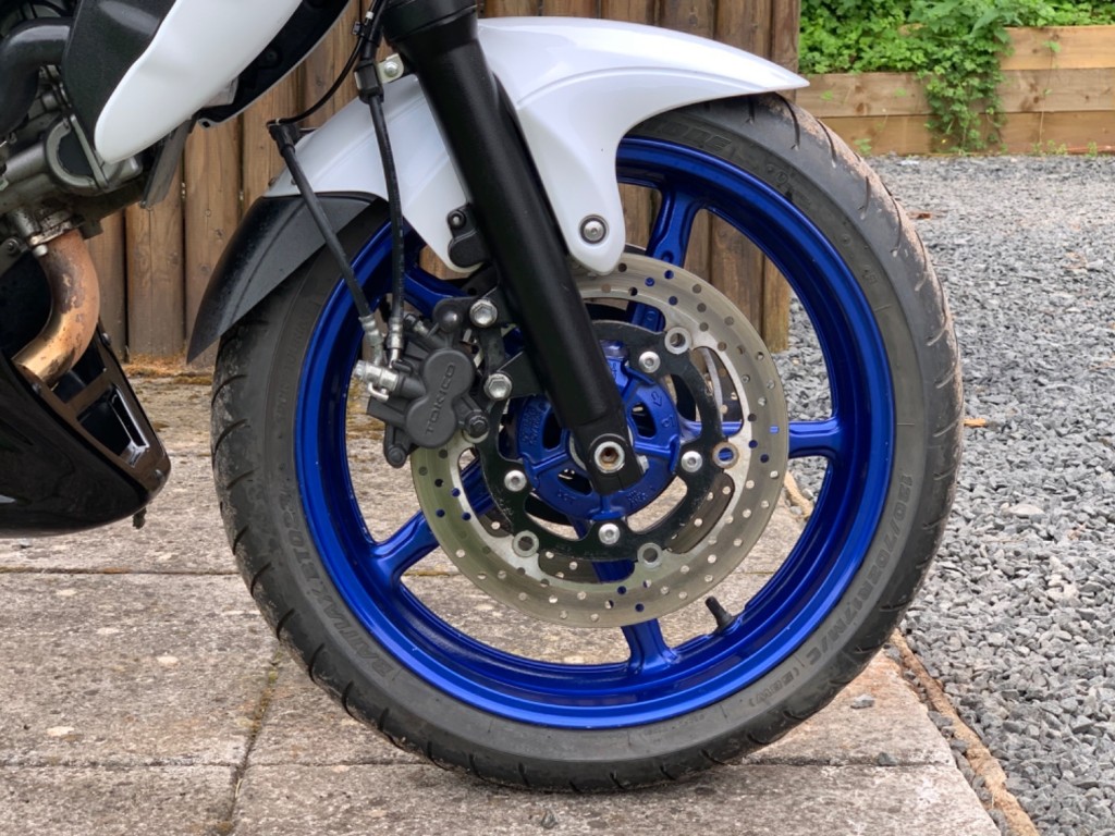 SUZUKI Gladius 650 650 SVF 2014